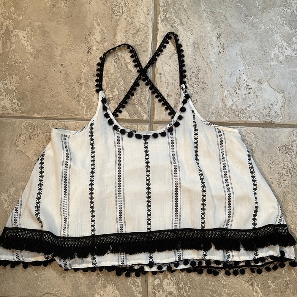 Tularosa pom Pom fringe too